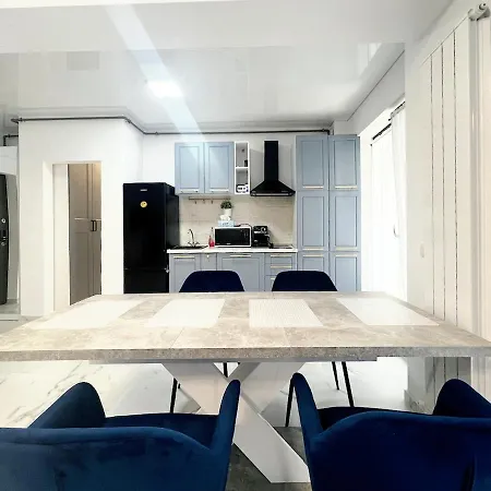 Black Sea - Bear's Lejlighed Năvodari